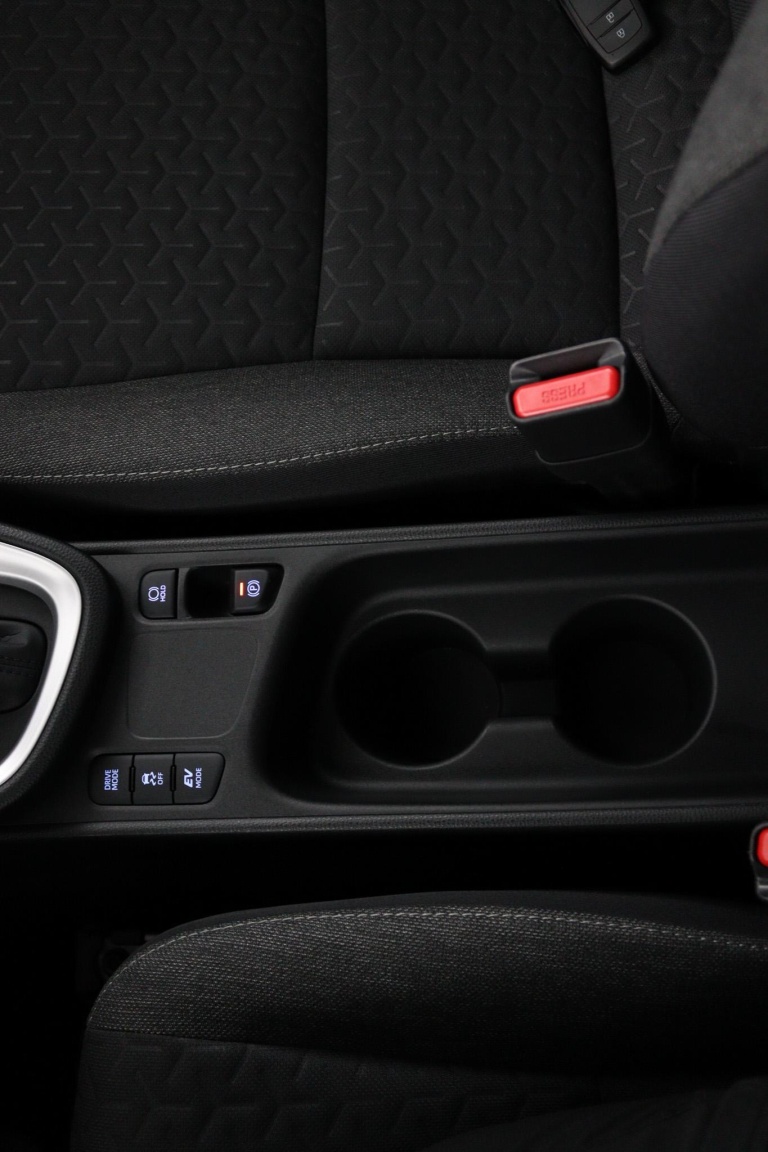 Toyota Yaris Cross - 1.5 Hybrid Dynamic 29