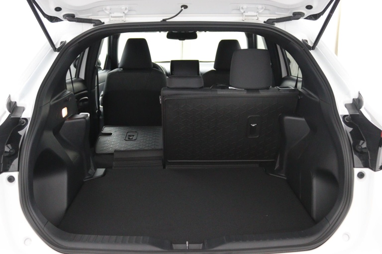 Toyota Yaris Cross - 1.5 Hybrid Dynamic 33