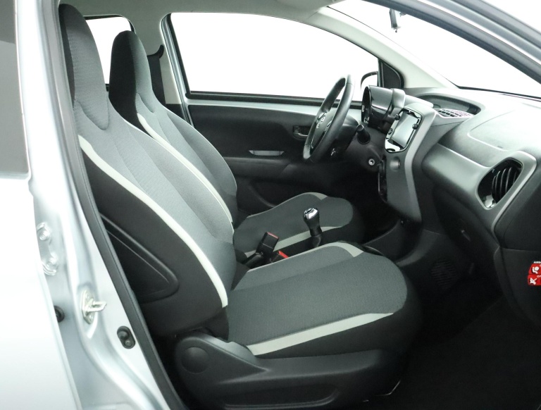 Toyota Aygo - 1.0 VVT-i x-play 22
