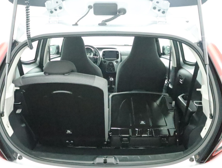 Toyota Aygo - 1.0 VVT-i x-play 25