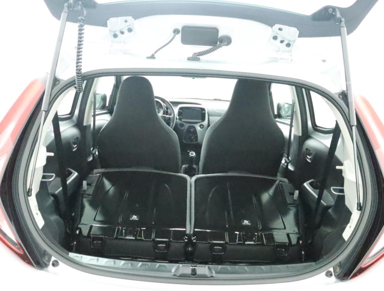Toyota Aygo - 1.0 VVT-i x-play 26