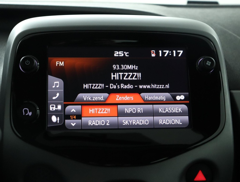 Toyota Aygo - 1.0 VVT-i x-play 7