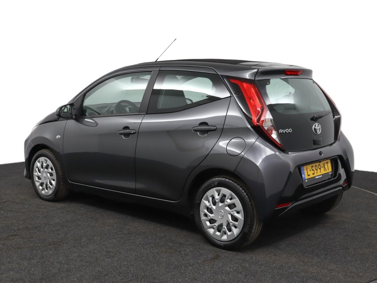 Toyota Aygo - 1.0 VVT-i x-play cabrio 12