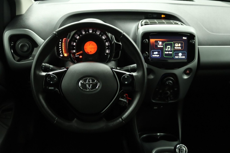Toyota Aygo - 1.0 VVT-i x-play cabrio 47
