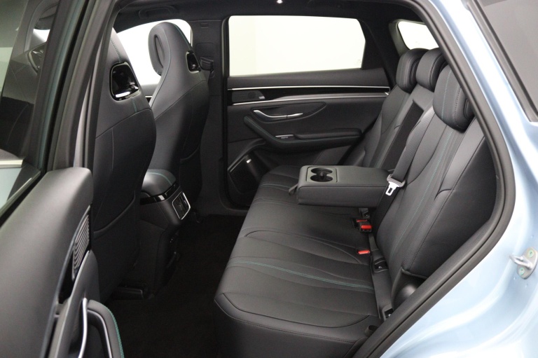 BYD SEAL U - Design 87 kWh 15