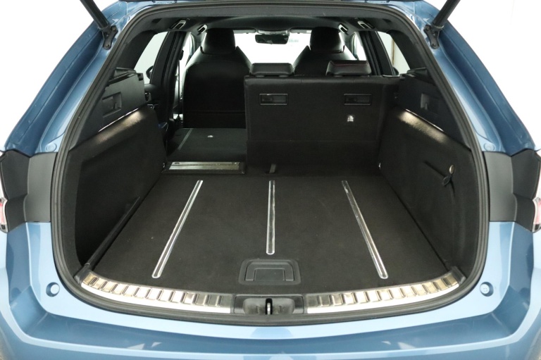 Toyota Corolla Touring Sports - 2.0 Hybrid Executive 25
