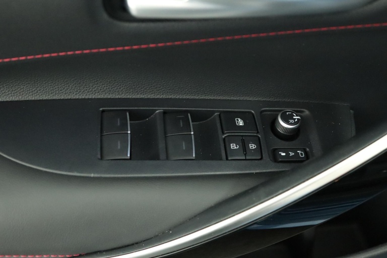 Toyota Corolla Touring Sports - 2.0 Hybrid Executive 29