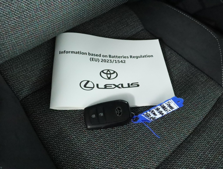 Toyota Corolla Touring Sports - Hybrid 180 Dynamic 11