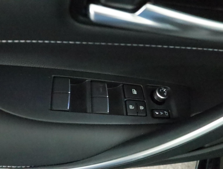 Toyota Corolla Touring Sports - Hybrid 180 Dynamic 29