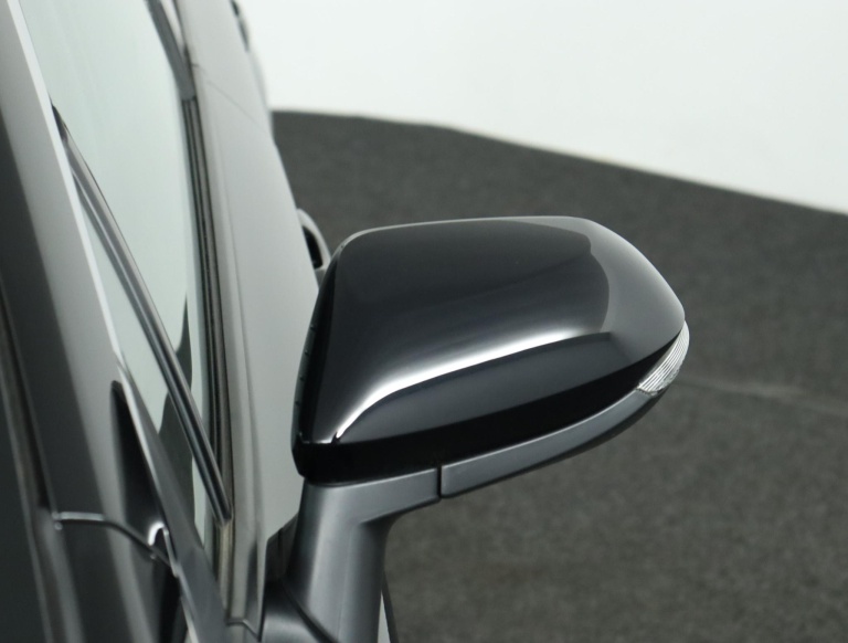 Toyota Corolla Touring Sports - Hybrid 180 Dynamic 37
