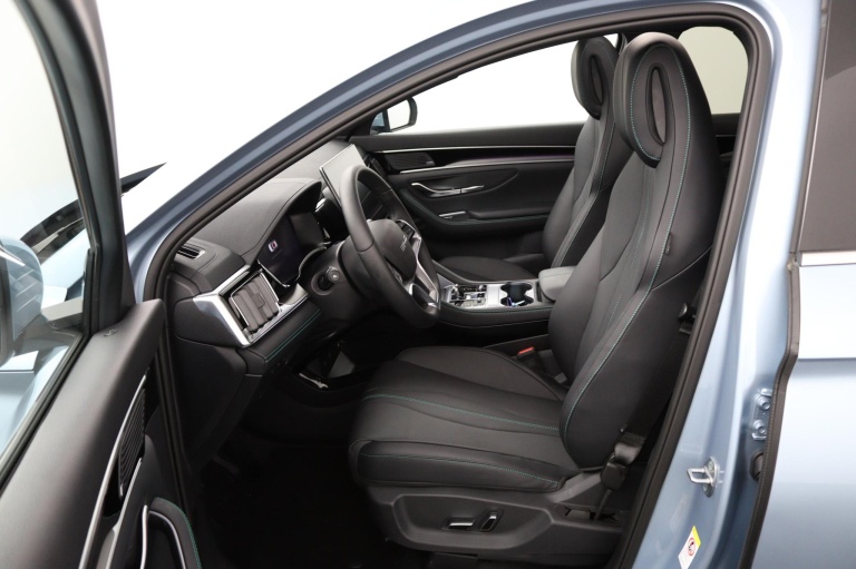 BYD SEAL U - 1.5 T DM-i AWD Design 10
