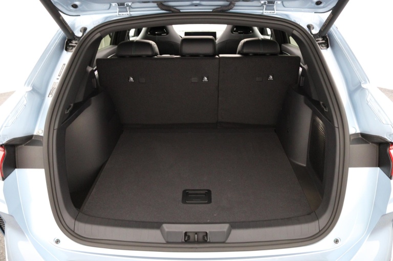 BYD SEAL U - 1.5 T DM-i AWD Design 37