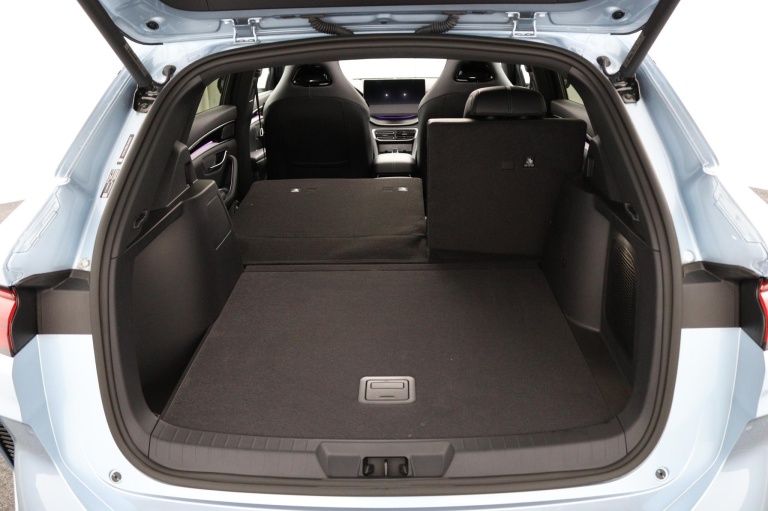 BYD SEAL U - 1.5 T DM-i AWD Design 38