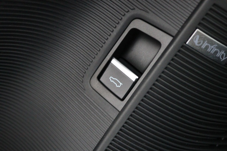BYD SEAL U - 1.5 T DM-i AWD Design 54