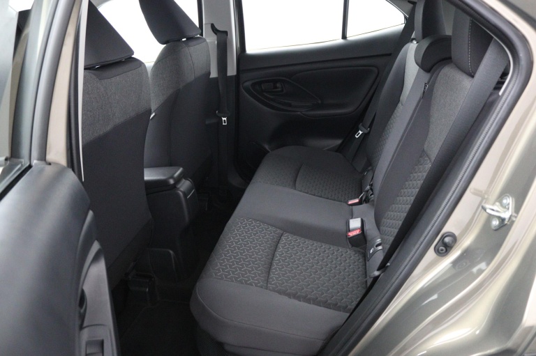 Toyota Yaris Cross - 1.5 Hybrid 17