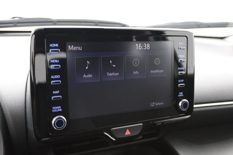 Toyota Yaris Cross - 1.5 Hybrid 38