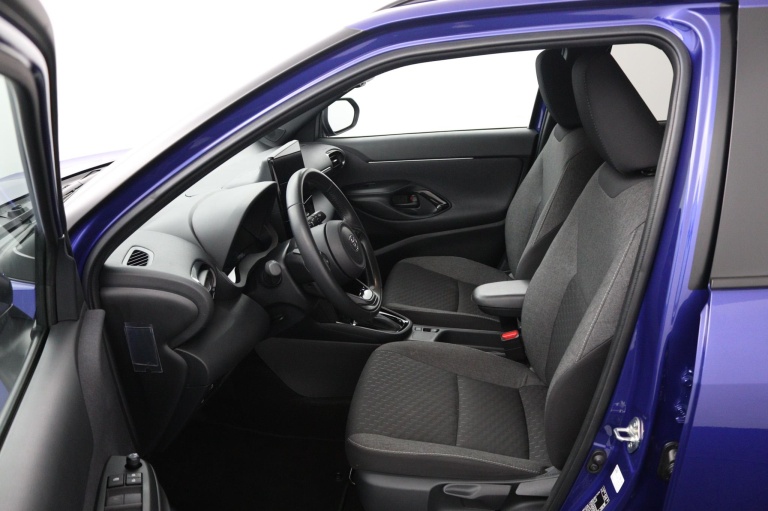 Toyota Yaris Cross - 1.5 Hybrid 115 First Edition 17