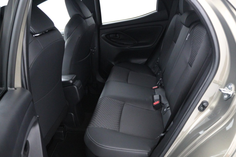 Toyota Yaris - 1.5 Hybrid 130 Executive 18