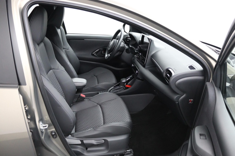 Toyota Yaris - 1.5 Hybrid 130 Executive 22