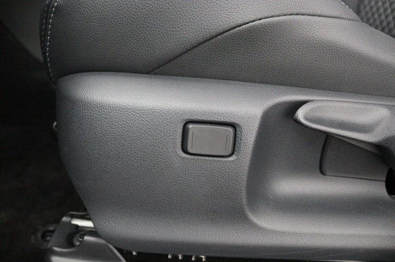 Toyota Yaris - 1.5 Hybrid 130 Executive 37