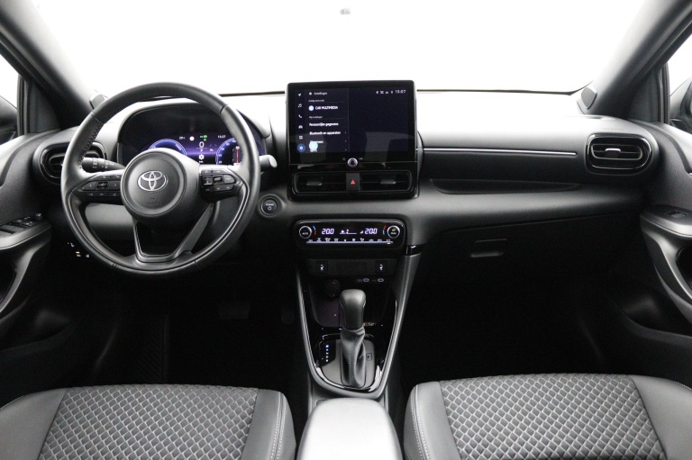 Toyota Yaris - 1.5 Hybrid 130 Executive 4