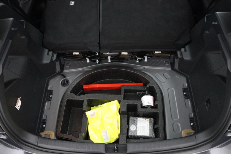 Toyota Yaris - 1.5 Hybrid Dynamic 33