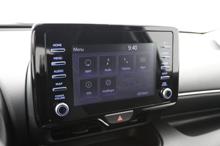 Toyota Yaris - 1.5 Hybrid Dynamic 39