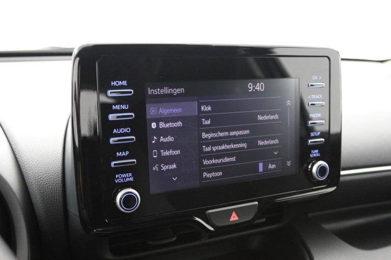Toyota Yaris - 1.5 Hybrid Dynamic 43