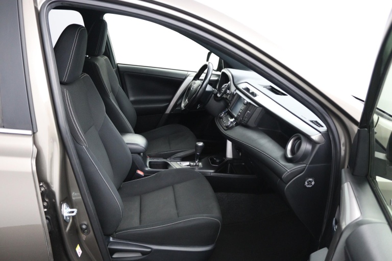 Toyota RAV4 - 2.5 Hybrid Style 22