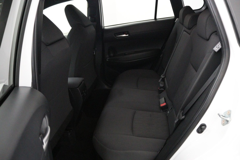 Toyota Corolla Cross - Hybrid 140 Style 18