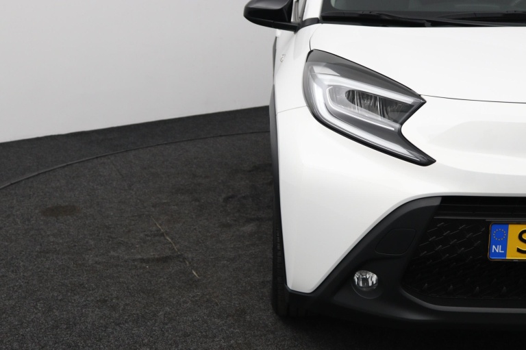Toyota Aygo X - 1.0 VVT-i S-CVT Automaat First 34