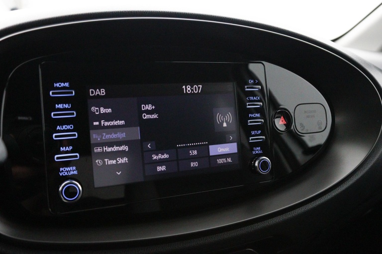 Toyota Aygo X - 1.0 VVT-i S-CVT Automaat First 8
