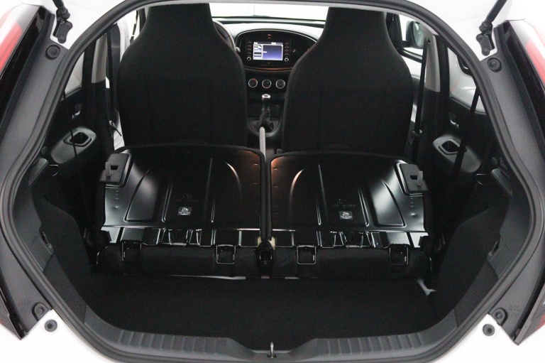 Toyota Aygo X - 1.0 VVT-i MT Play 24