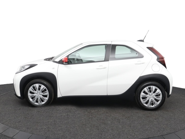 Toyota Aygo X - 1.0 VVT-i MT Play 3