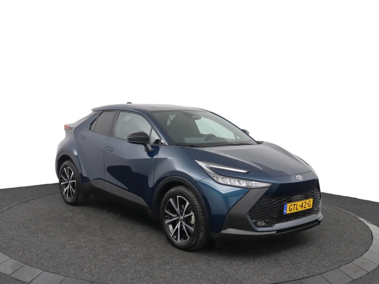 Toyota C-HR - 1.8 Hybrid 140 Dynamic 12