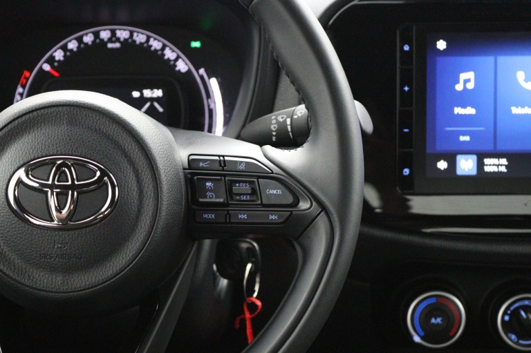 Toyota Aygo X - 1.0 VVT-i MT Play 21