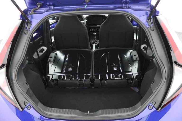 Toyota Aygo X - 1.0 VVT-i MT Play 25
