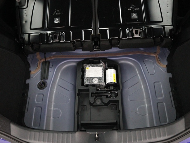 Toyota Aygo X - 1.0 VVT-i MT Play