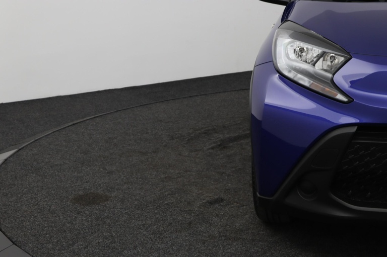 Toyota Aygo X - 1.0 VVT-i MT Play 34