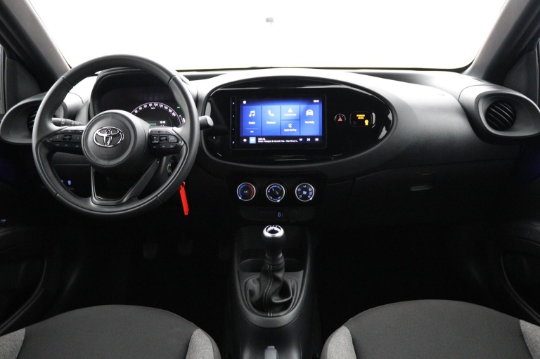 Toyota Aygo X - 1.0 VVT-i MT Play 4