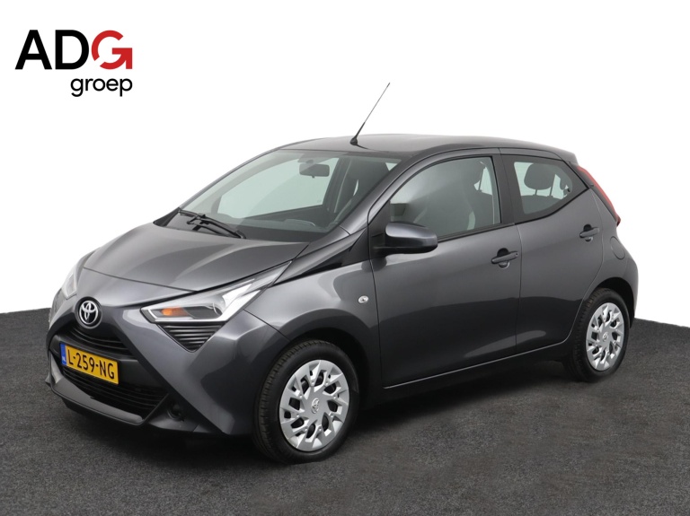 Toyota Aygo - 1.0 VVT-i x-play 1
