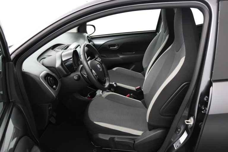 Toyota Aygo - 1.0 VVT-i x-play 17