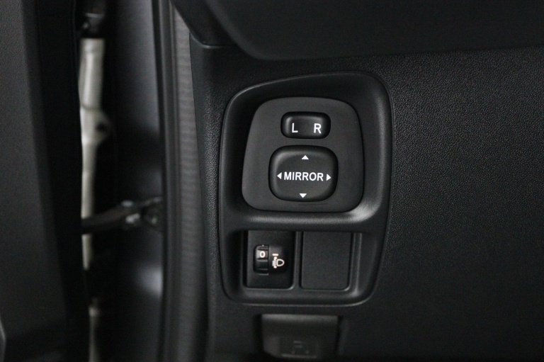 Toyota Aygo - 1.0 VVT-i x-play 28