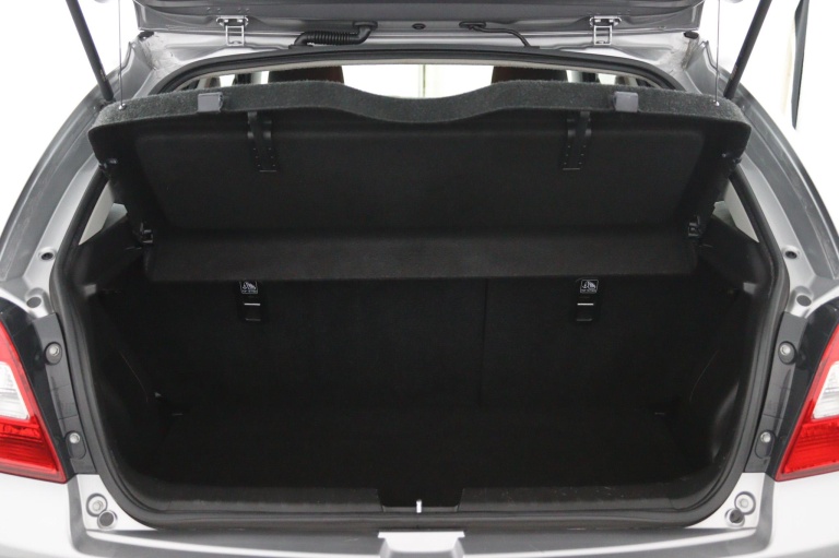 Suzuki Baleno - 1.2 Exclusive 29