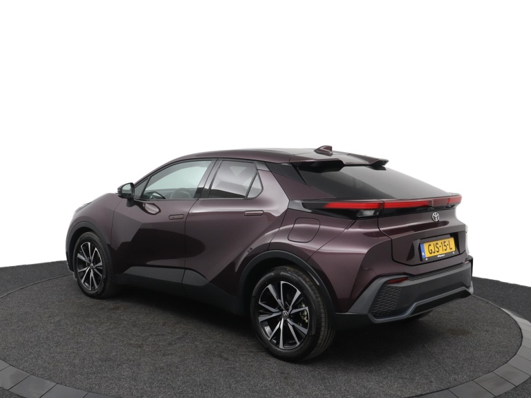 Toyota C-HR - 1.8 Hybrid 140 Dynamic 12