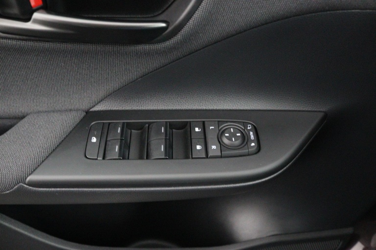 Toyota C-HR - 1.8 Hybrid 140 Dynamic 28