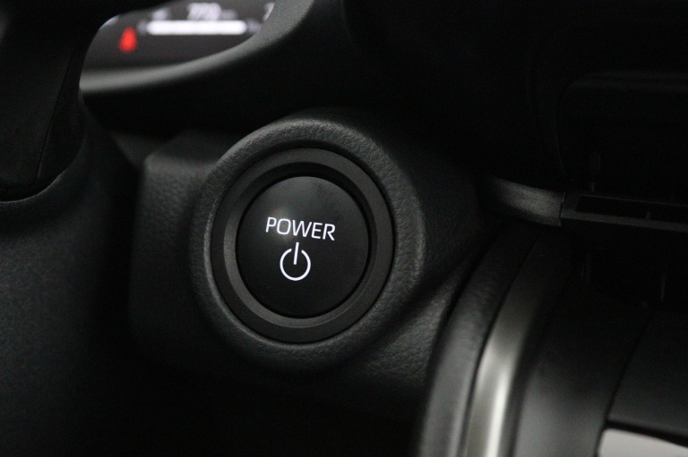 Toyota C-HR - 1.8 Hybrid 140 Dynamic 39