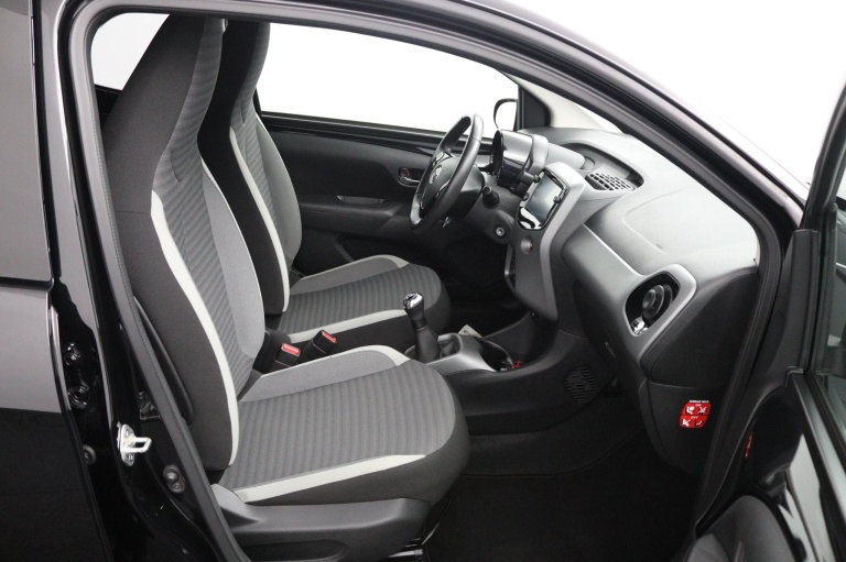 Toyota Aygo - 1.0 VVT-i x-joy 22