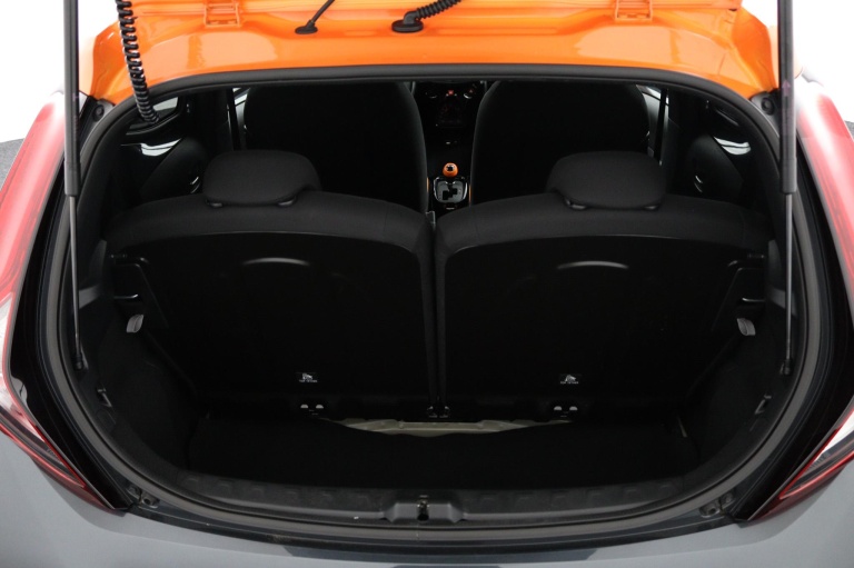 Toyota Aygo - 1.0 VVT-i x-JBL 23