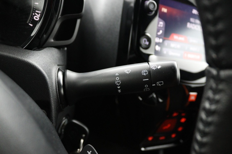 Toyota Aygo - 1.0 VVT-i x-JBL 30